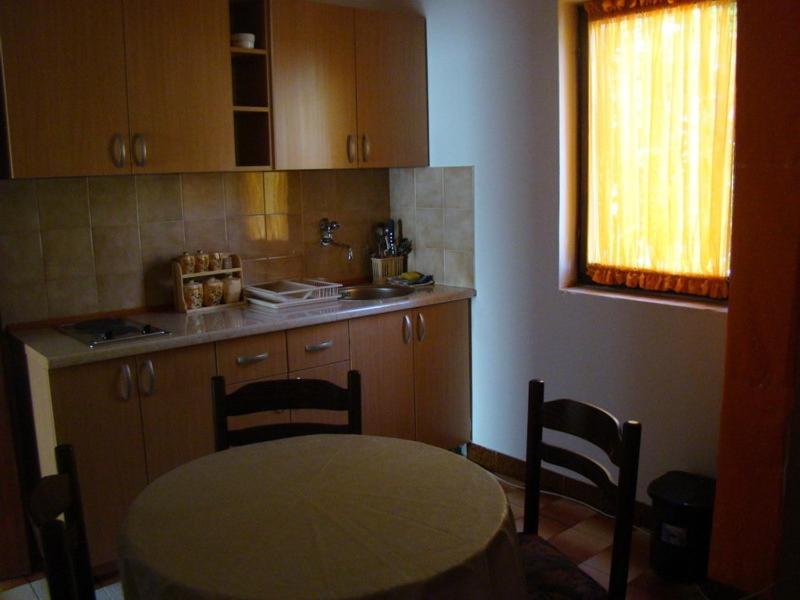 Apartments Svorcan Budva Kamer foto